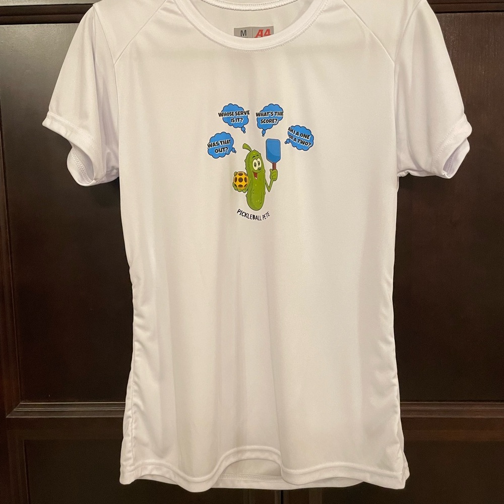 Ladies Pickleball T-shirt. Moisture wicking, lightweight Size Medium